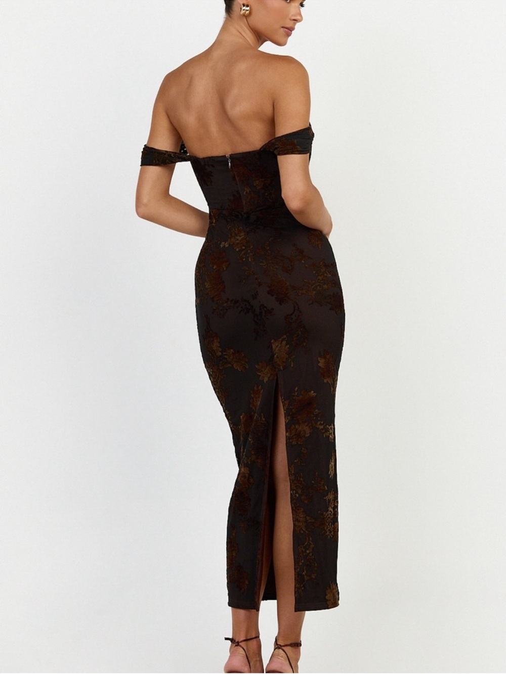 Showpo Off-Shoulder Chocolate Brown Floral Maxi Dress - Picture 2 of 4